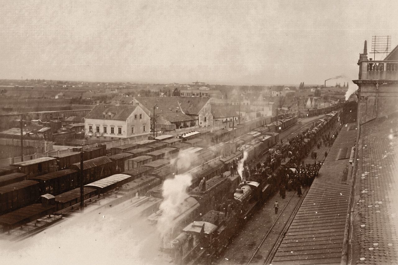 Glavni kolodvor, oko 1900. godine B